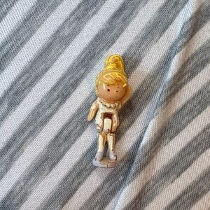 Vintage Polly Pocket Grand Ballet Theater Polly - no tutu
